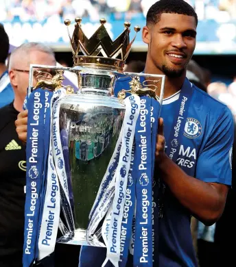  ??  ?? Below After excelling at youth level, Loftus-cheek seized his opportunit­y in the first-team with both hands in 2016-17 (above)