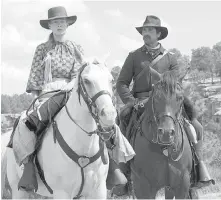  ?? ENTERTAINM­ENT STUDIOS MOTION PICTURES ?? Rosamund Pike and Christian Bale in a scene from Hostiles.