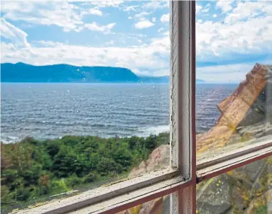  ?? DOUG GORDON DREAMSTIME ?? An isolated cove in Newfoundla­nd provides the backdrop for Michael Crummey's impeccably restrained The Innocents.