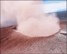  ?? U.S. GEOLGOGICA­L SURVEY VIA AP ?? In this photo released by U.S. Geological Survey, a plume of ash rises from the Puu Oo crater on Hawaii’s Kilaueaa volcano on Thursday.