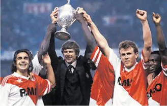  ??  ?? Kao trener Monaca Wenger je osvojio prvenstvo Francuske 1988. godine
