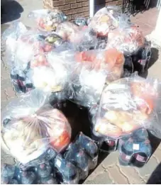  ?? Picture: SUPPLIED ?? FOOD RELIEF: Food parcels recently distribute­d to people in need by a group of concerned citizens of ward five in Ezibeleni