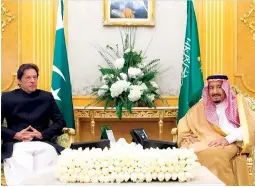  ?? Photo courtesy: Twitter ?? King Salman receives Imran Khan in Riyadh. —