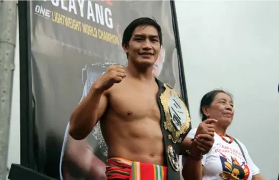  ?? SSB file photo ?? IN THE LAND OF CHAMPIONS. One Championsh­ip lightweigh­t world champion Eduard Folayang is set to serve as the guest of honor and speaker during the 108th Baguio Day celebratio­n set on September 1.