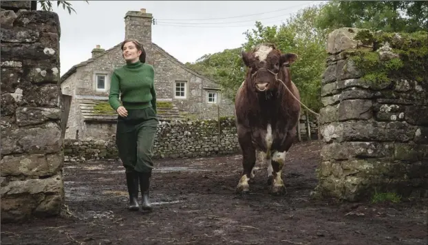  ??  ?? Rachel Shenton as seen in “All Creatures Great and Small”