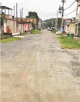  ?? FOTO DO LEITOR ?? Os moradores do bairro Corumbá sofrem com a falta de asfalto