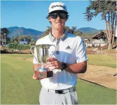  ??  ?? Pereira, con el trofeo que obtuvo en Cachagua.