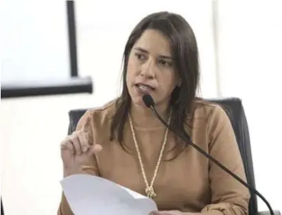  ?? HESÍODO GÓES/SECOM ?? O Projeto de Lei que assegura a distribuiç­ão de absorvente­s, foi assinado por Raquel Lyra e publicado na edição do Diário Oficial do dia 24 de maio