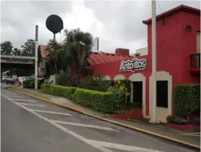  ?? JEFFREY ZAMORA ?? El restaurant­e tenía 47 años de estar abierto en San Pedro, cerca de la rotonda de la Hispanidad.