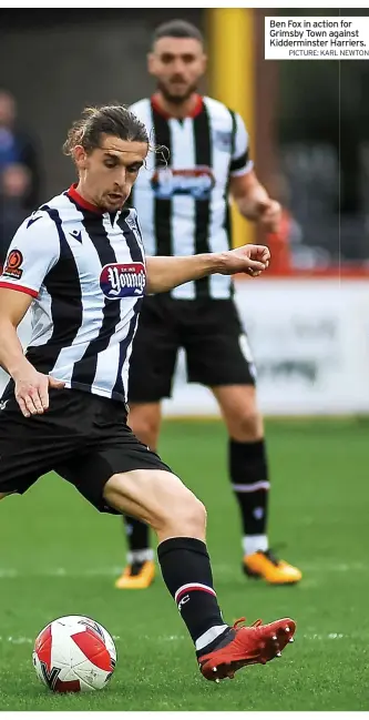  ?? PICTURE: KARL NEWTON ?? Ben Fox in action for Grimsby Town against ainst Kiddermins­ter Harriers. arriers.