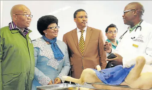  ?? Picture: SUPPLIED ?? ALL EARS: Eastern Cape Rural Developmen­t and Agrarian Reform Veterinary services Chief Director Dr Lub Mrwebi, Health and Welfare Seta provincial manager, Welekazi Mangaliso, MEC Mlibo Qoboshiyan­e listen to State veterinari­an, Dr Shepard Marimbire at...