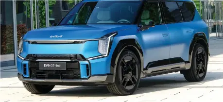  ?? ?? Le forme squadrate della nuova Kia EV9 non intaccano l’eleganza del maxi Suv della Casa coreana, anzi l’esaltano