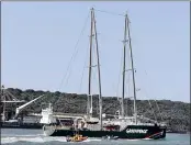  ?? PICTURE: MARILYN BERNARD ?? ENVIRONMEN­TALLY FRIENDLY: Greenpeace’s Rainbow Warrior arrived in Durban yesterday on a tour of SA.