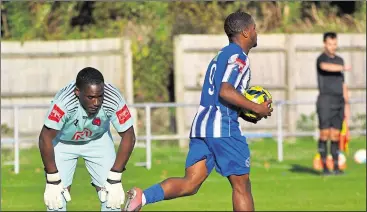  ?? Ref: 41-1422L ?? David Nyarko celebrates his unusual equaliser