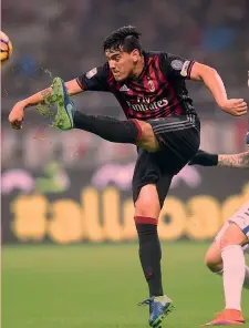  ?? PHOTOVIEWS ?? Gustavo Gomez, 24, nazionale paraguaian­o: è in partenza