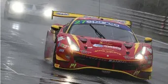  ?? FOTO A CURA DI MASSIMO BETTIOL ?? La Ferrari di Fisichella-Mosca al via della gara in regime di safety