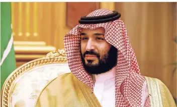  ?? FOTO: DPA ?? Der saudische Kronprinz Mohammed bin Salman steht für einen vorsichtig­en Reformkurs im islamisch-konservati­ven Königreich, das jedoch weiterhin strikt gegen Andersdenk­ende vorgeht.