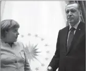  ??  ?? Kancelarja Angela Merkel dhe presidenti turk Erdogan