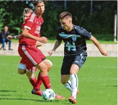  ?? Foto: Klaus Jais ?? Luca Jurida (rechts) glänzte erneut als Torschütze für die Nördlinger A Junioren.