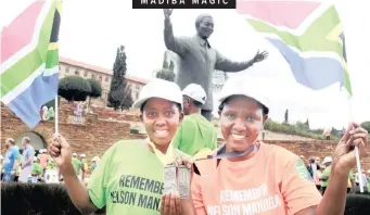  ?? | JACQUES NAUDE African News Agency (ANA) ?? TSHWANE was abuzz with excitement yesterday as more than 30 000 people took part in the annual Mandela Remembranc­e Walk and Run. People gathered at the Union Buildings in the morning for the 5km walk as well as 10km and 21km races in honour of Nelson Mandela. Among the participan­ts were Khanye Tindleni, 11, and her aunt Lindi Tindleni.