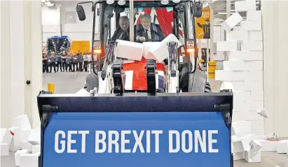  ??  ?? Den Brexit hat Premier Boris Johnson durchgebox­t, doch Baustellen sind geblieben, darunter der Datenschut­z.