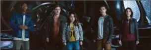  ??  ?? RJ Cyler, Dacre Montgomery, Becky G., Ludi Lin and Naomi Scott in “Power Rangers”