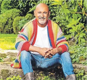  ?? ?? 6TV presenter Manoj Malde is well known for his colourful planting schemes
