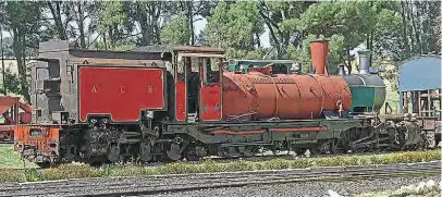  ??  ?? NGG16A in storage at Sandstone Estates in 2007, minus part of its front unit. Now its time has finally come. ERROL ASHWELL