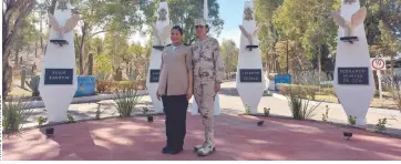  ?? ?? l Miriam Citlali García Morales y Yesenia Valles Nava, mujeres soldados, exhortaron a más féminas a ingresar a las filas del Ejército Mexicano.