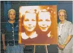  ??  ?? Gathie Edmonds ( left) and Marie Snodgrass stand beside a photo of themselves when they became a Supreme Court case for failing to salute the flag.
| COURTESY OF THE ROBERT H. JACKSON CENTER