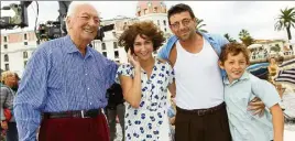  ?? (Photo François Vignola) ?? Joseph Joffo, en septembre , lors du tournage à Nice d’« Un sac de billes»