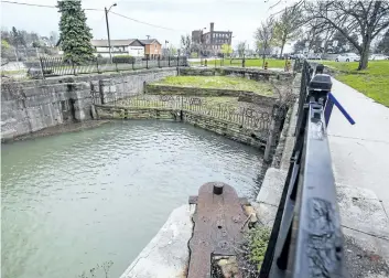  ?? BOB TYMCZYSZYN/STANDARD STAFF ?? Lock 1 of the second Welland Canal in Port Dalhousie is to be transforme­d into a performanc­e venue.