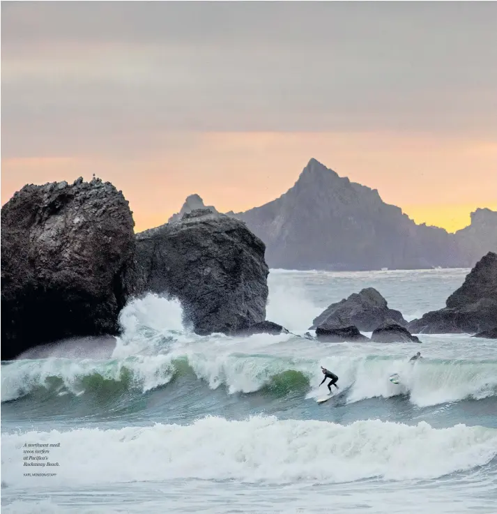  ?? KARL MONDON/STAFF ?? A northwest swell woos surfers at Pacifica’s Rockaway Beach.