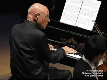  ??  ?? Pieces for pupils: Christoph Eschenbach turns piano teacher