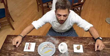  ??  ?? Talento Alessandro Narducci, 28 anni, il giovane chef romano morto in un incidente stradale nella notte tra giovedì e venerdì scorso