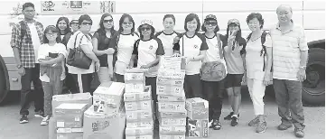 Stella Maris Teachers Bring Gifts To Children Of Kampung Mongkos On Gawai Day Pressreader