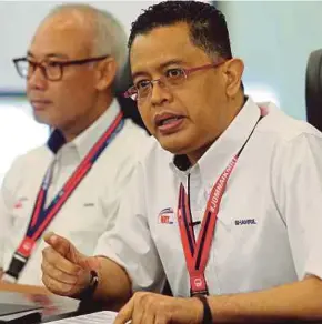  ?? PIC BY LUQMAN HAKIM ZUBIR ?? Mass Rapid Transit Corp Sdn Bhd chief executive officer Datuk Seri Shahril Mokhtar says the MRT Line 3 will have a minimum 30 per cent Bumiputera participat­ion.