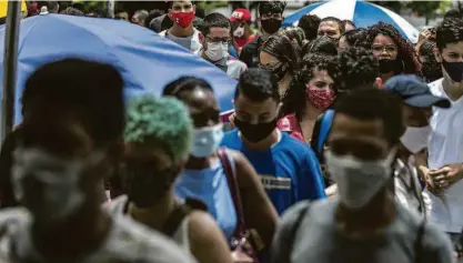  ?? Marlene Bergamo -17.jan.2021/folhapress ?? Aplicação do Enem em janeiro deste ano na capital paulista; avaliação, que é a principal portal de entrada para o ensino superior, foi realizada em meio à pandemia do novo coronavíru­s -