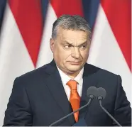  ??  ?? Ungarns Premier Viktor Orbán hat aus Sicht der Wähler den AntiSoros-Bogen möglicherw­eise überspannt. Laut Medienberi­chten dürfte er nun auch darauf reagiert haben.