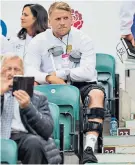  ?? ?? Sidelined: Alex Dombrandt, who has a knee injury, watches England play yesterday