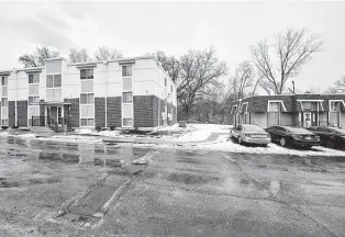  ?? Earl Richardson / Contributo­r ?? Kansas City could have revoked Millennia’s landlord license at Englewood, but that would have put the tenants on the streets. There wasn’t enough affordable housing for them.