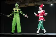  ??  ?? Sotto, un momento delle audizioni a Danza in fiera 2019. Gli aspiranti attori-ballerini-cantanti si propongono in una scena di Pinocchio.