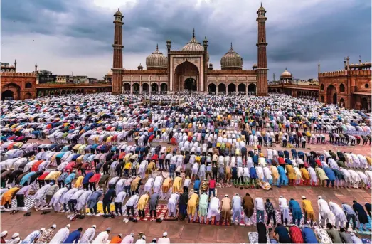  ??  ?? Eid at Jama Masjid