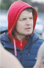  ??  ?? COLD: Ocean Grove coach Paul Lynch