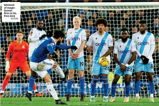  ?? REUTERS ?? Moment of magic: Gomes fires in his free-kick