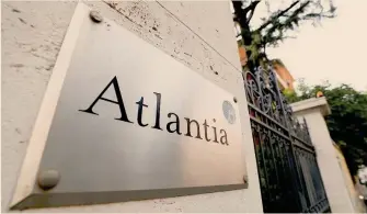  ?? REUTERS ?? La nuova stagione di Atlantia. L’uscita da Autostrade porterà nelle casse della holding circa 8 miliardi