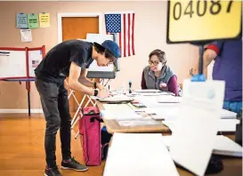  ?? ?? Los votantes decidirán sobre los candidatos a presidente, al Senado de Estados Unidos, a la Comisión de Ferrocarri­les, a los escaños judiciales y a los cargos en el Congreso