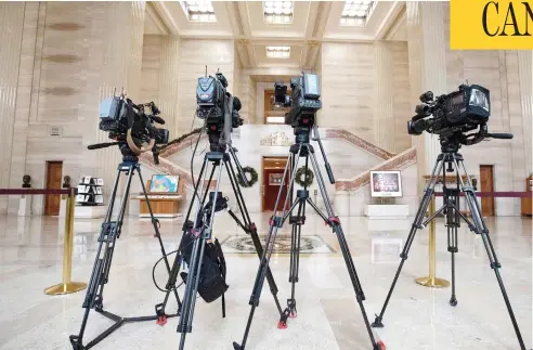  ?? FRED CHARTRAND/THE CANADIAN PRESS ?? Television cameras are lined up in the lobby of the Supreme Court of Canada Friday as the high court renders a unanimous decision that Ben Makuch, a Vice Media reporter, will have to hand over records of his conversati­ons with an alleged ISIL member to police.