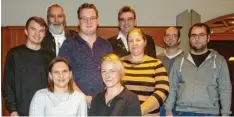  ?? Foto: Adalbert Riehl ?? Der neue Vorstand (vorne von links): Ramona Riedl und Marion Kirchner, (hinten) Lukas Koller, Christophe­r Krahl, Lukas Stuber, Günter Koller, Anita Hegenauer, Robert Koller und Josef Fischer.