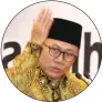  ??  ?? Zulkifli Hasan Ketua Majelis Permusyawa­ratan Rakyat